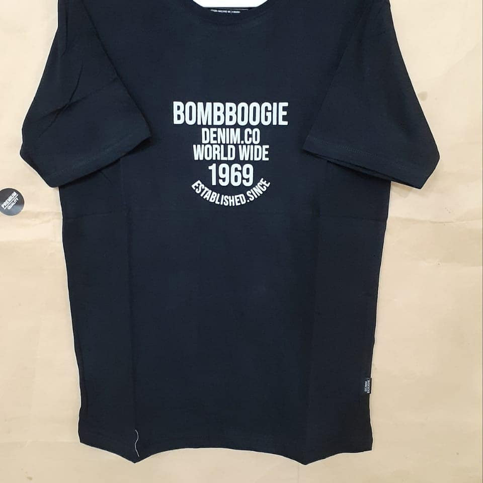Atasan Kaos Bomb Boogie