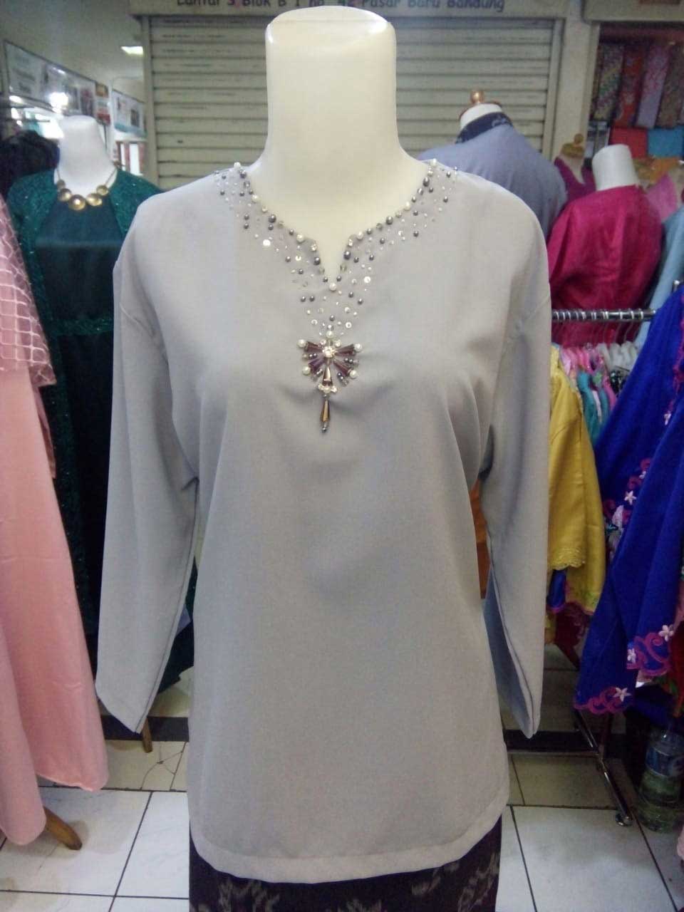 Atasan / Blouse Manik Swarozky