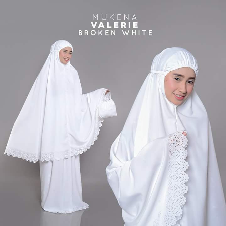 Mukena Valerie