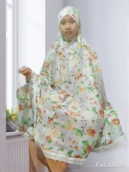 Busana Muslim Wanita Mukena Silk Kembang 2 in 1