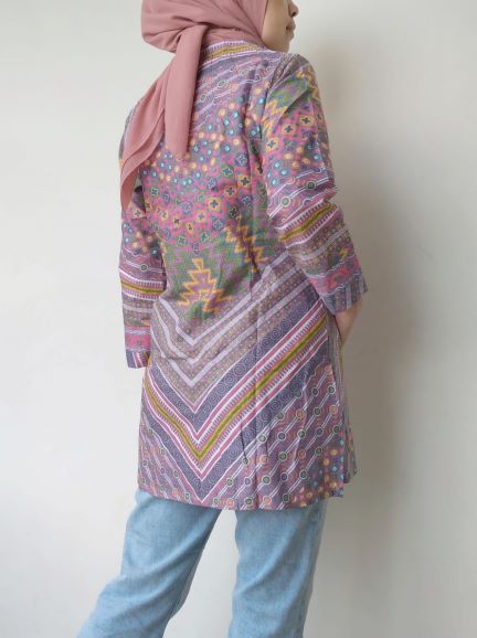 Pakaian Wanita ATasan Tunik Batik Warna Warna Pastel