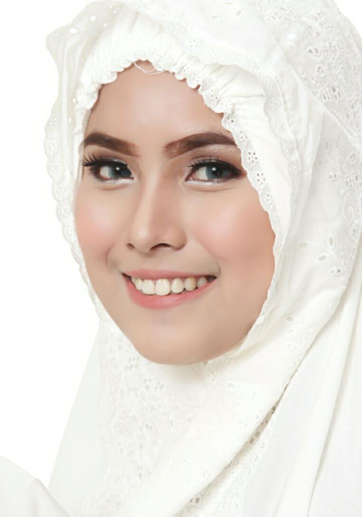 Mukena Nurfadhila