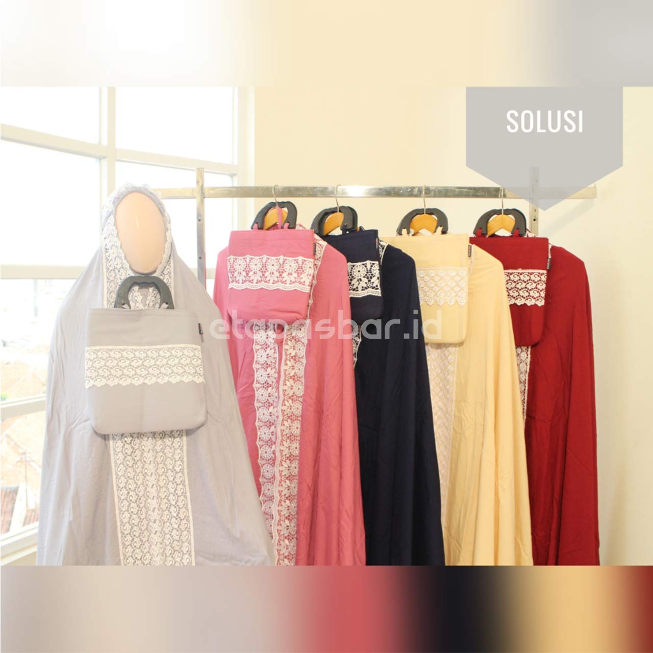 Mukena Solusi Rayon Renda Paris