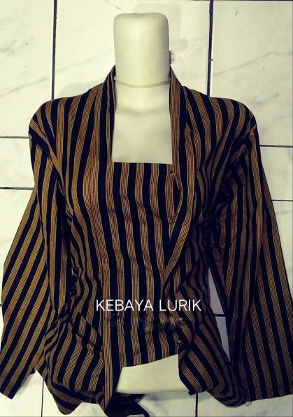 Kebaya Lurik Wanita