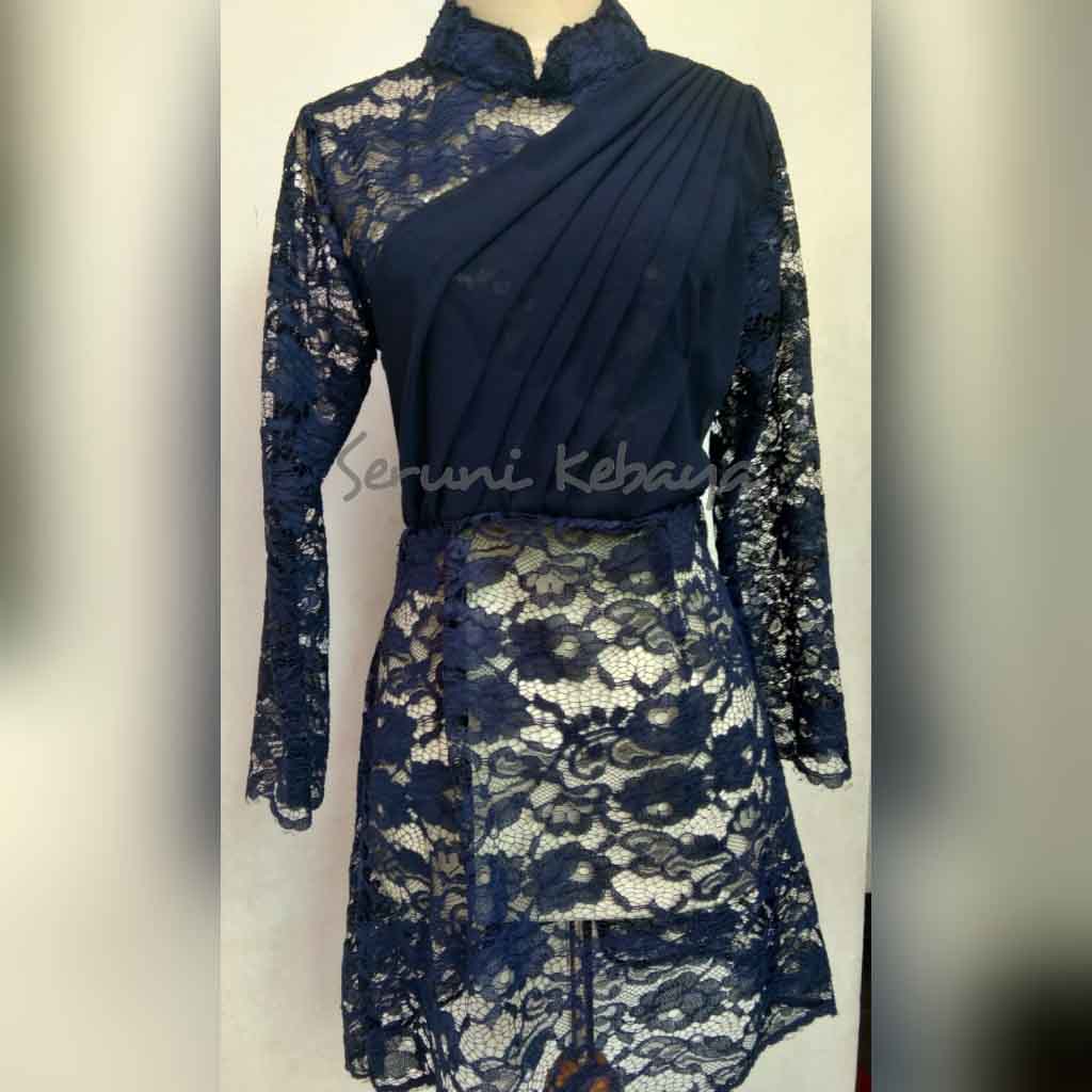Kebaya Seruni