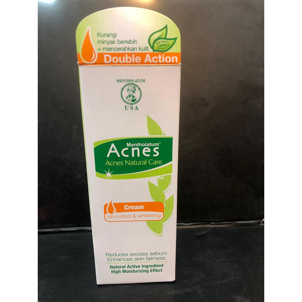 Acnes Kosmetik Acnes Natural Care Oil Control &amp; Whitening Cream