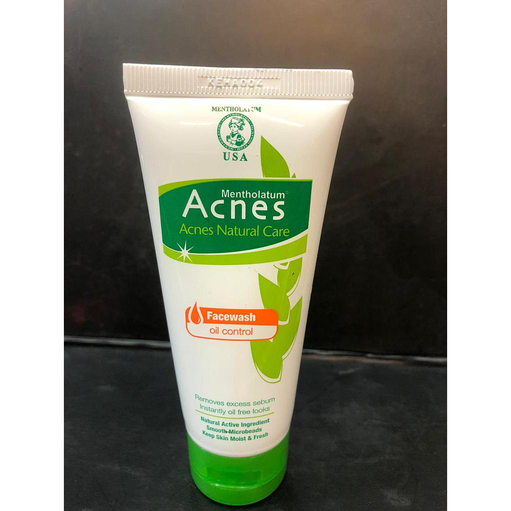 Acnes Kosmetik Natural Care Face Wash Oil Control