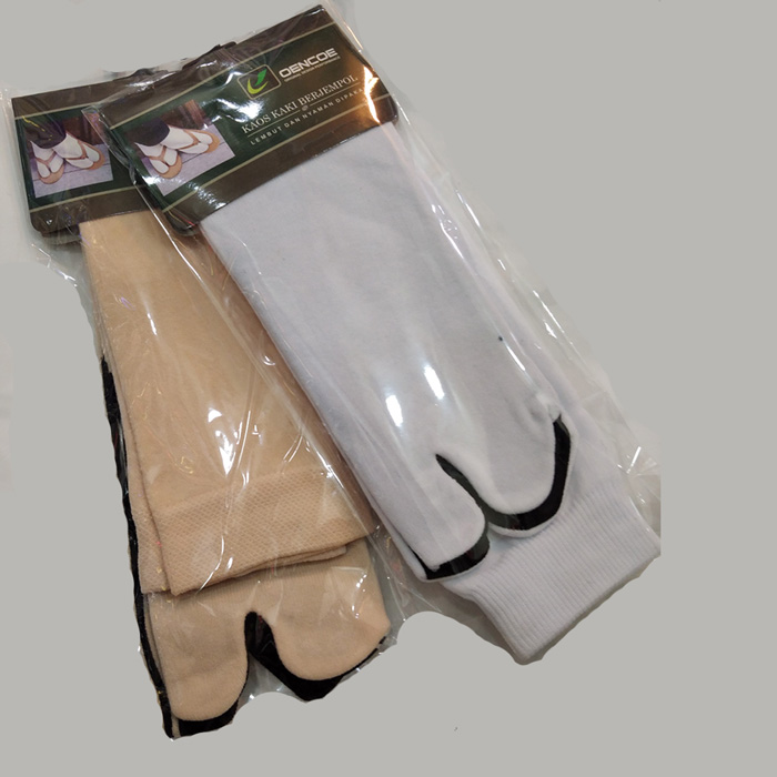 Kaos Kaki Wanita Panjang Anti Slip / 3Pcs