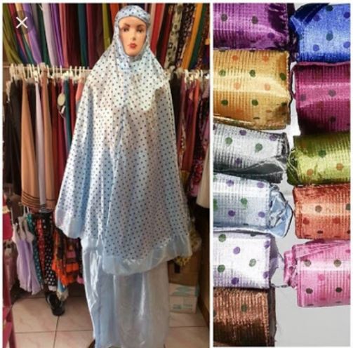 Busana Muslim Wanita Mukena Abuthai Travel Polkadot