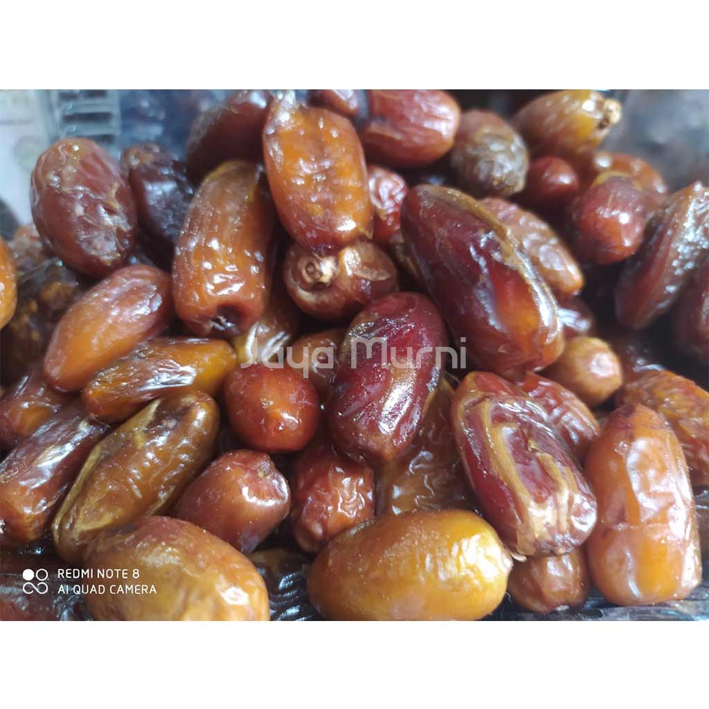 Oleh-Oleh / Kurma Madu Madinah 