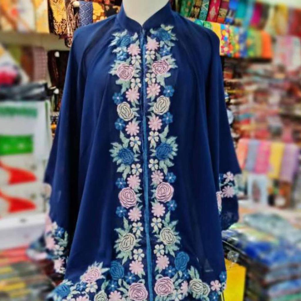 Kebaya Ceruty Bordir Bunga Mawar